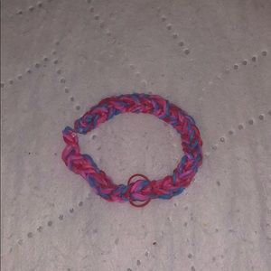 Loom band bracelet